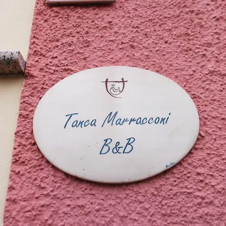 B&B Tanca Marracconi 툴라다